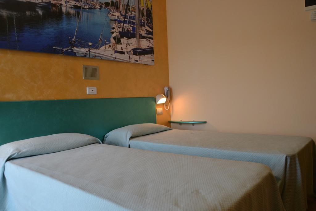 Hotel Marselli Rimini Dış mekan fotoğraf