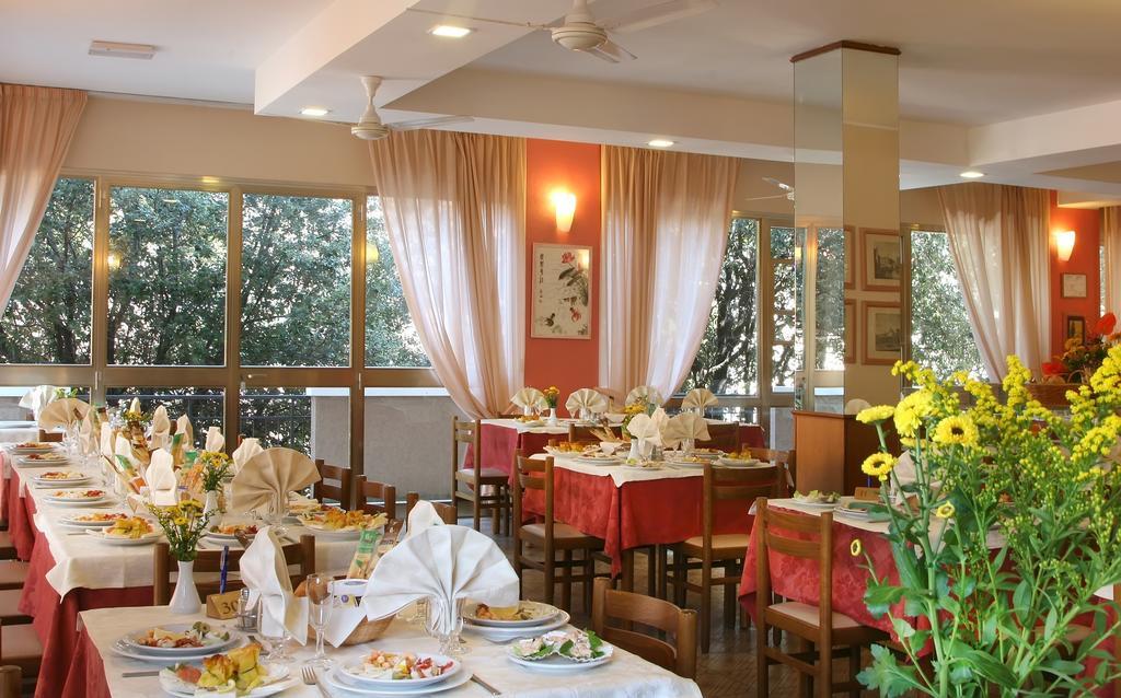 Hotel Marselli Rimini Dış mekan fotoğraf